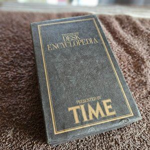 Miniature Concord desk reference encyclopedia by TIME